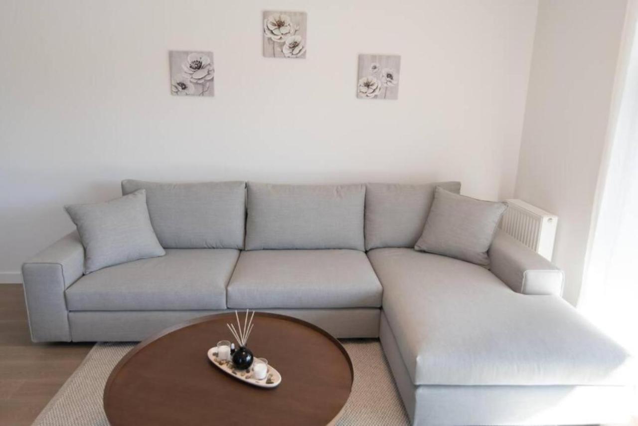 Bright Apartment In The New Building أثينا المظهر الخارجي الصورة